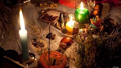 Fortune Telling Welcome to the enchanting realm of fortune telling, where the mysteries of the universe unravel before your very eyes.